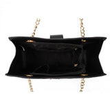 Stylish and Practical Everyday Handbag with Durable PU Construction and Zip Closure